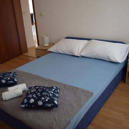 Apartments Marta Kaštel Novi Dış mekan fotoğraf