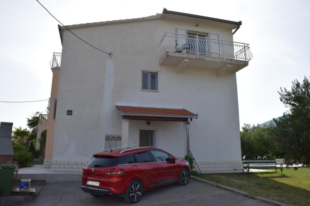 Apartments Marta Kaštel Novi Dış mekan fotoğraf
