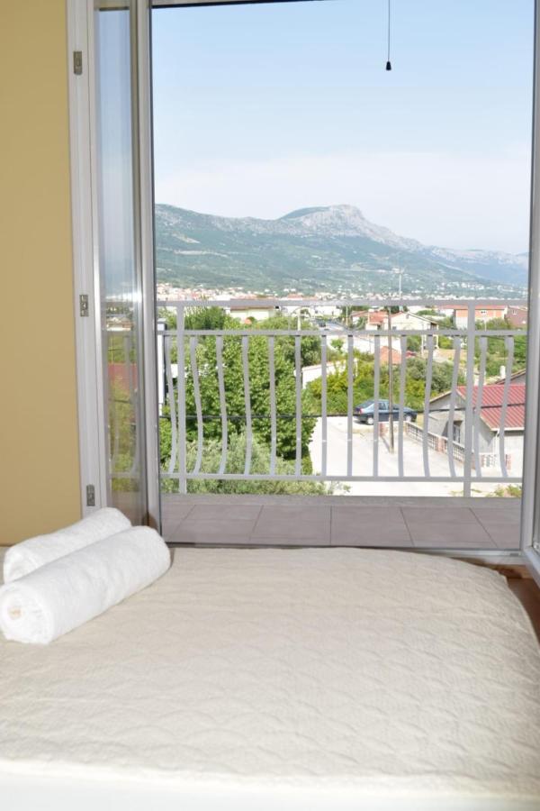 Apartments Marta Kaštel Novi Dış mekan fotoğraf