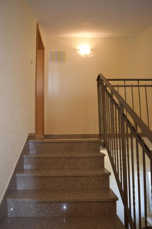 Apartments Marta Kaštel Novi Dış mekan fotoğraf