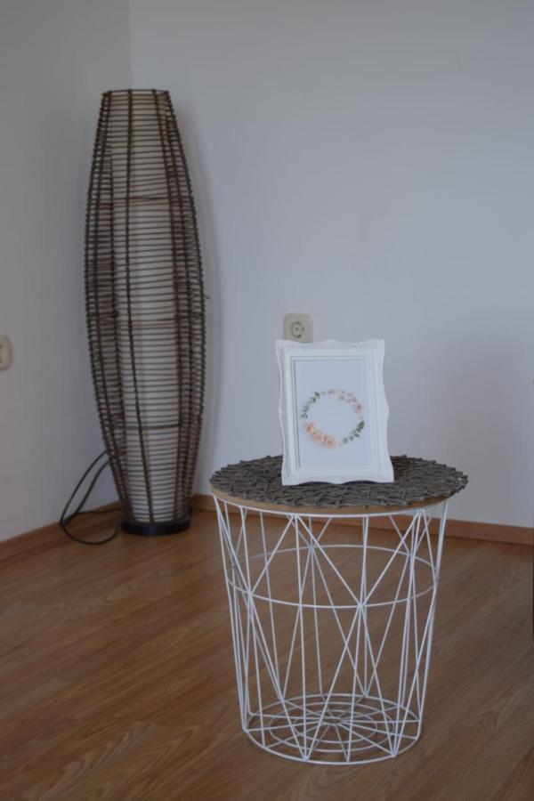 Apartments Marta Kaštel Novi Dış mekan fotoğraf
