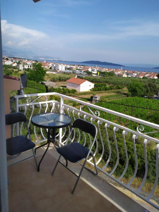 Apartments Marta Kaštel Novi Dış mekan fotoğraf