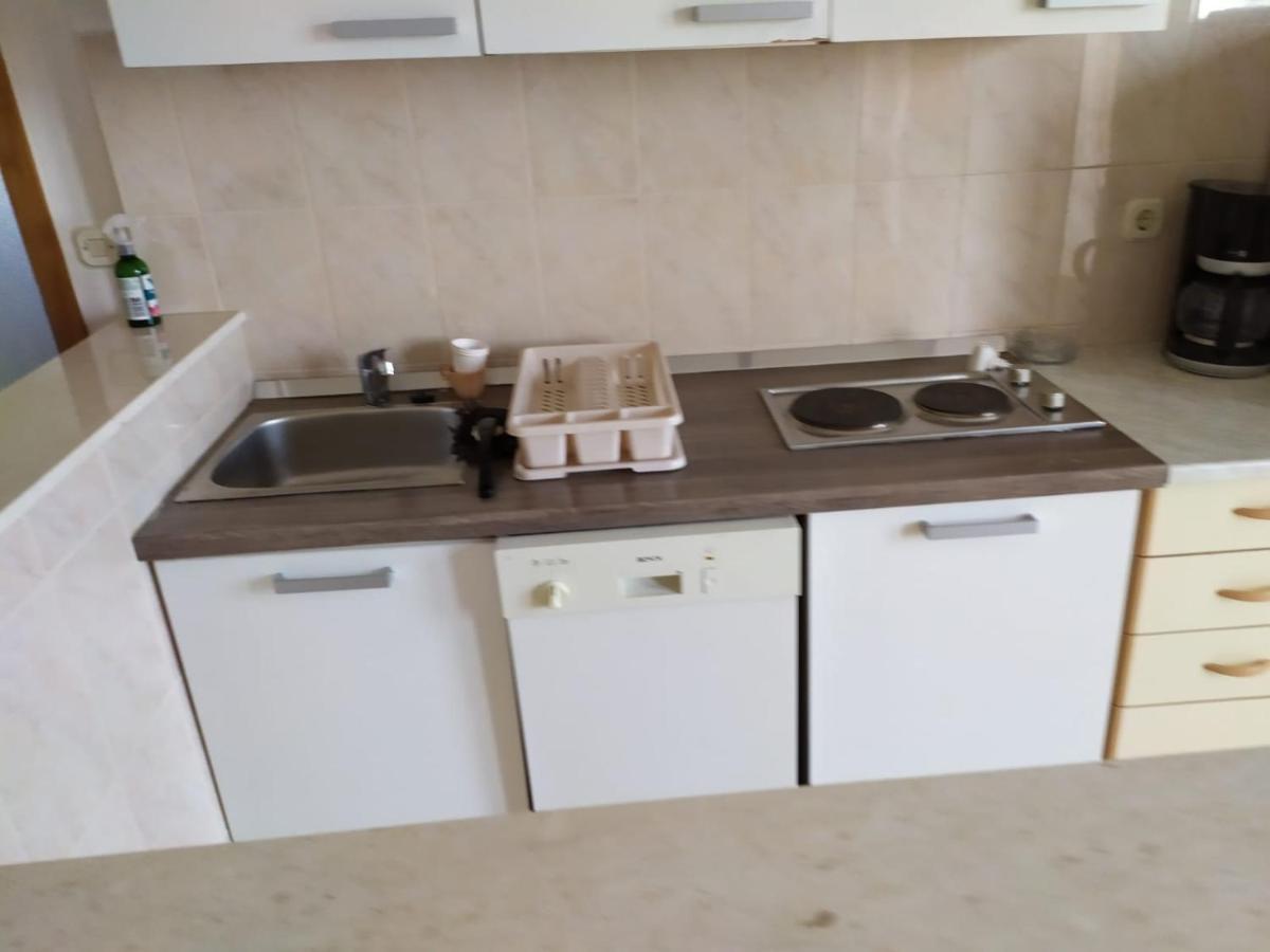 Apartments Marta Kaštel Novi Dış mekan fotoğraf